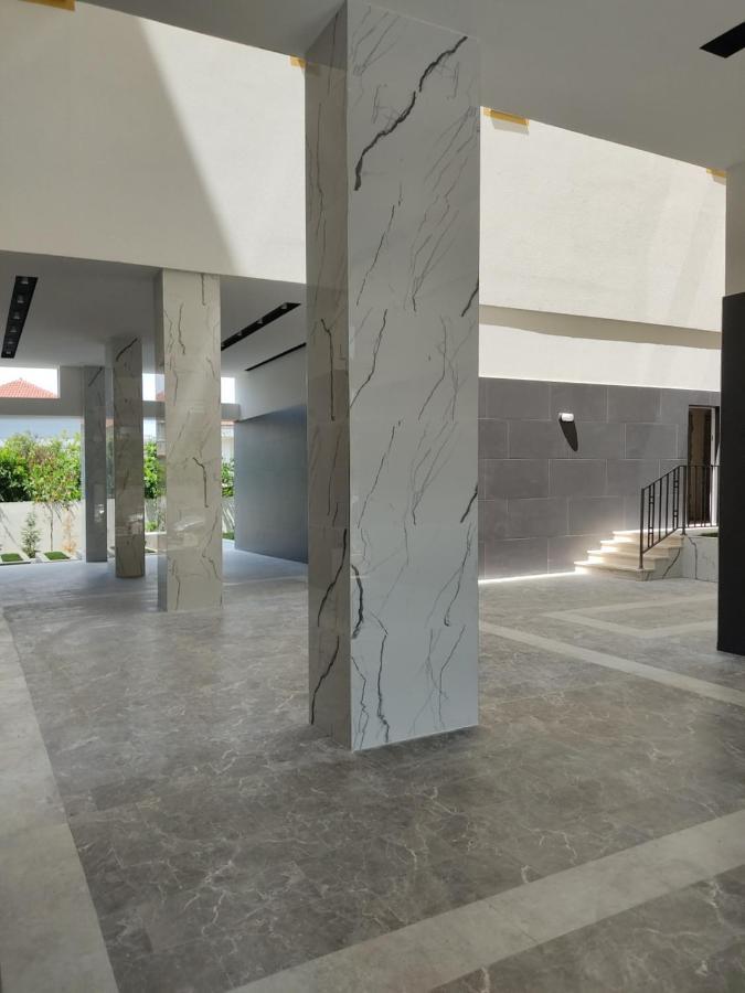 Atrium Residency Lägenhet Tirana Exteriör bild